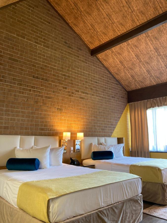 The Lodge Luxury Resort At 레이크하모니 외부 사진